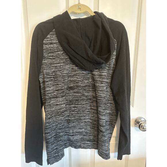 Express Men's L/S Black and Gray Hooded Sweater Large - Picture 2 of 2